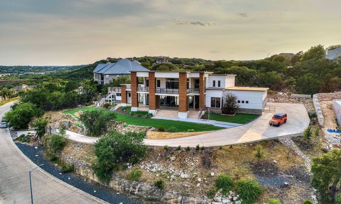 Stone Oak House | Modern 8 Bed Mega Mansion with Breathtaking Views
