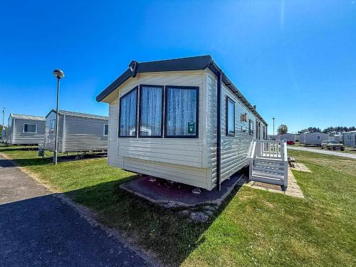 Caister-on-Sea Other | Family-Friendly 8 Berth Caravan at Caister Beach, Norfolk