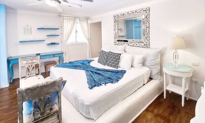 Bavaro Cottage | Beachfront Villa for 8: Private Beach & Pool Access