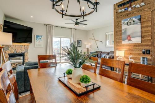 Wildernest House | Scenic Mountain Retreat Near Keystone Ski with Hot Tub