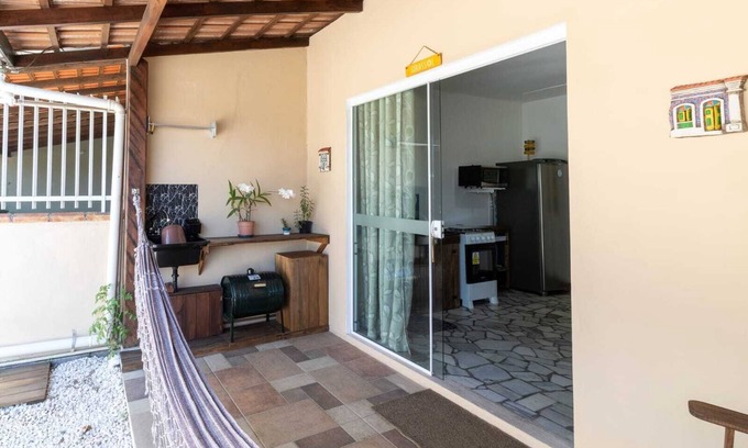 Penha House | Convenient Stay Near Beto Carrero World and Central Beach
