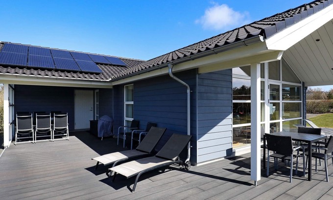 Fjerritslev House | Ideal Holiday Home for 8 in Fjerritslev with Spa & Breakfast