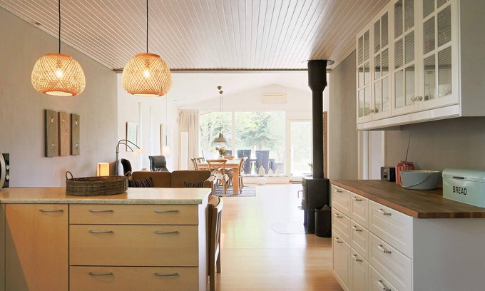 Bøtø By House | Ideal 8-Person Holiday Home with Oceanfront Views