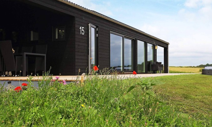 Bøjden House | Family-Friendly 8-Person Holiday Home with Ocean View