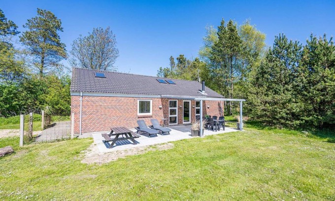 Houstrup House | Inviting Holiday Home Nørre Nebel XCII for Families & Pets
