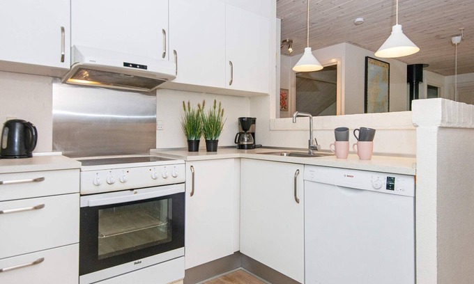 Bork Havn House | Spacious 8-Person Holiday Home in Hemmet with Ocean Views