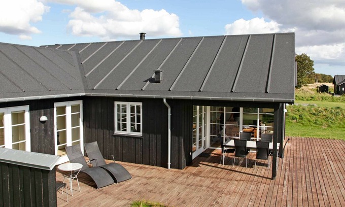 Nysted House | Family-Friendly 8-Person Holiday Home with Ocean View