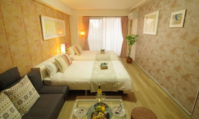 Namba Apartment | 805 6 minutes walk from Nihonbashi station With - 805/Osaka Ōsaka