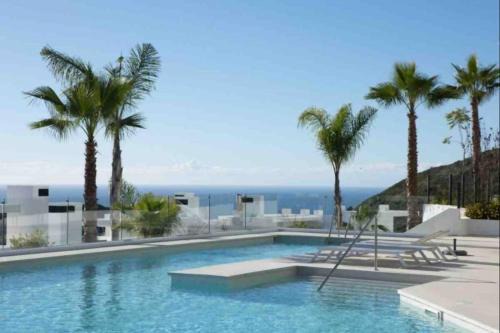 Ojen Apartment | Elegant Apartment with Ocean View in Palo Alto, Marbella