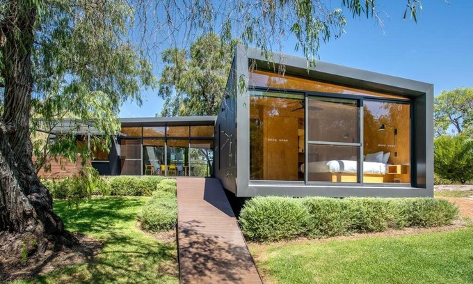 Quindalup House | Family-Friendly Stays at 82 Degrees in Dunsborough