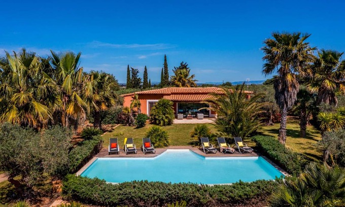 Castelvetrano Villa | 84 m² Villa ∙ 3 bedrooms ∙ 6 guests