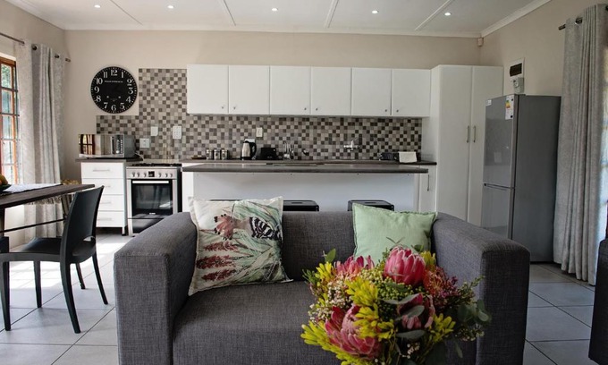 Mtubatuba Bed & Breakfast | Impeccable 4-Star Stay at 870 on Riverview Drive