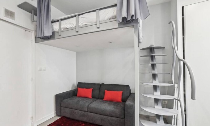 Le Pre-Saint-Gervais Apartment | Cozy 871 Suite Joineau - Family-Friendly with Breakfast!