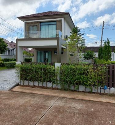 Ban Pa Yang Villa | Pet-Friendly Retreat at 88house Suratthani - Rated 10/10