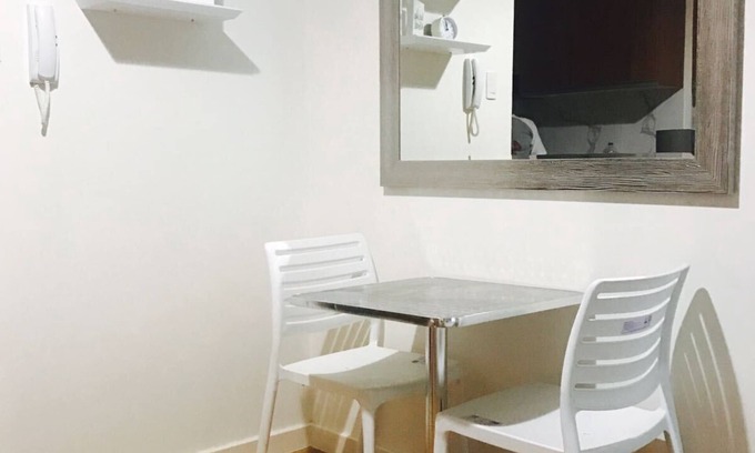 Barangay 670 Apartment | 8Adriatico2 Contemporary Luxurious Studio