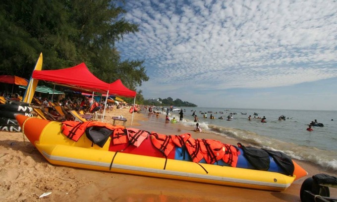 Tanjung Tanah Merah Condo | Spacious 3R2B Condo for Groups at Teluk Kemang
