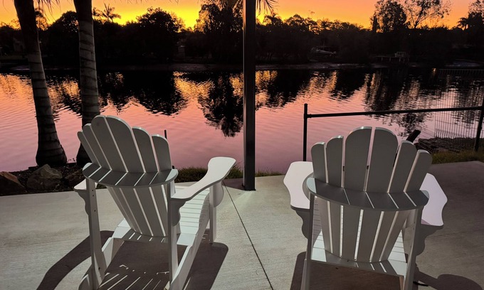 Urunga House | Oceanfront Bliss at 9 at the Marina - Highly Rated Getaway