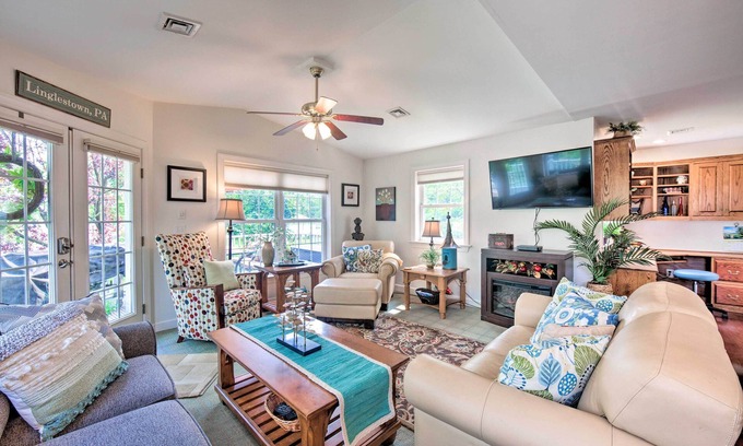Linglestown Cottage | Harrisburg Cottage: Family-Friendly Retreat Near Hersheypark
