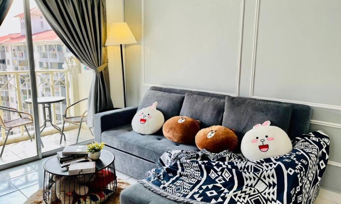 Bukit Jalil Apartment | Ideal Family Homestay near Axiata Arena & Pavilion 2