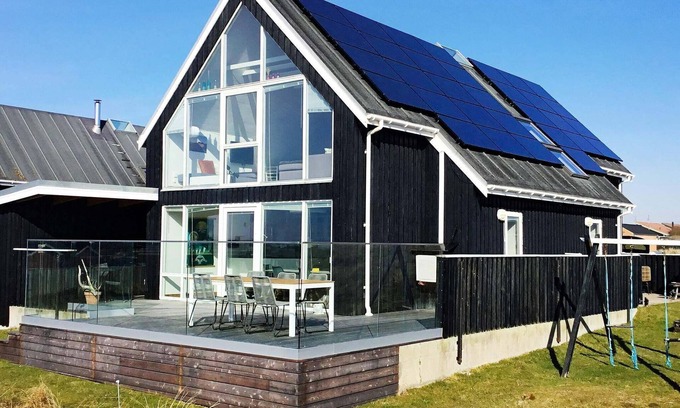 Vorupør House | Spacious 9-Person Holiday Home in Thisted with Pool & Spa
