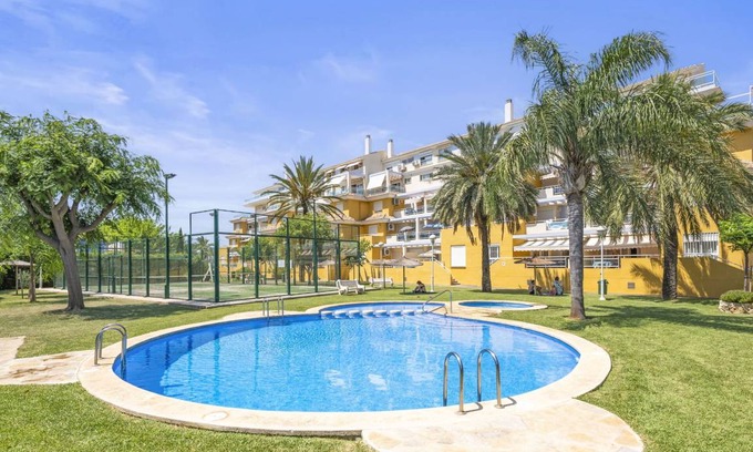 Denia Apartment | Spacious 3-Bedroom Apartment with Pool for Up to 6 Guests