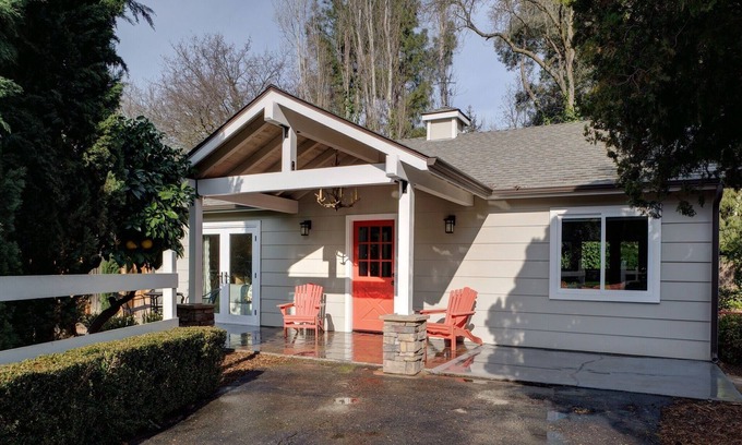 Arden-Arcade Cottage | Spacious Family Cottage with Pool and Pet-Friendly Amenities