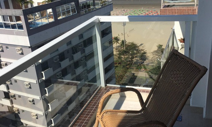 Santos Apartment | Ocean View Apartment Steps from Gonzaga Beach