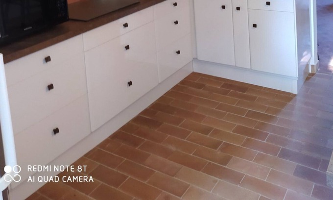 Reilhanette House | 90m2 village house with shaded terrace completely renovated with care.