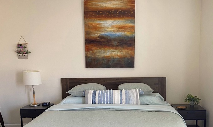Alhambra Condo | Premier Stay with Pool & Spa, Near Starbucks - 10/10 Rated