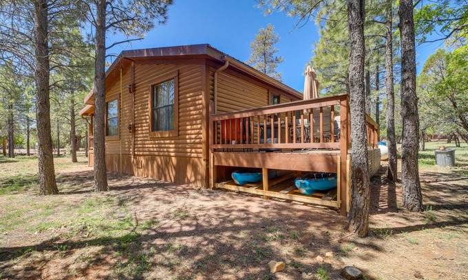 Happy Jack House | Impressive 2-Bedroom House for Up to 6 Guests