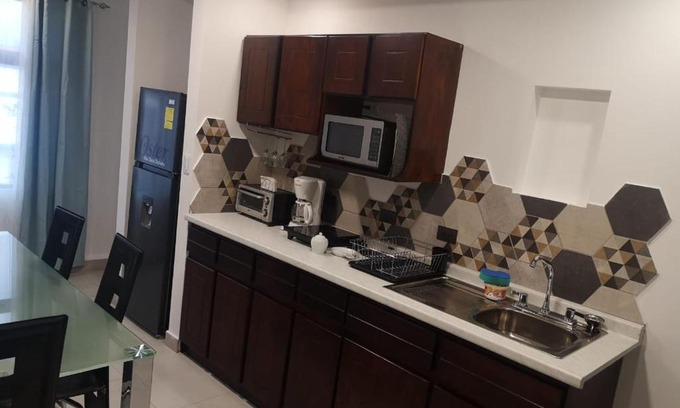 Chinatown Apartment | Family-Friendly Retreat at 935 Lodge San José - Rated 9/10