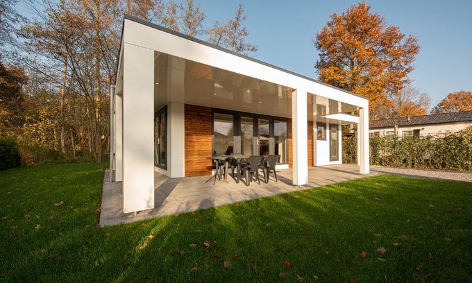 Oisterwijk House | Family-Friendly Hotel with 2 King Beds near Kampina
