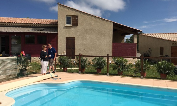 Chateauneuf-Val-Saint-Donat House | Spacious Vacation Home for 8 with Pool Access & Amenities