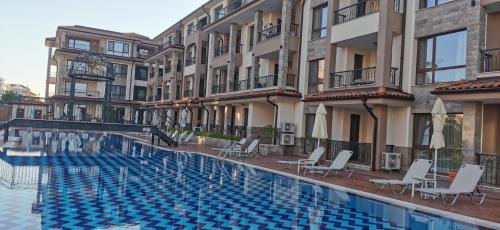 Sarafovo Apartment | Discover Relaxation at Ах Морето: Poolside Retreat Awaits