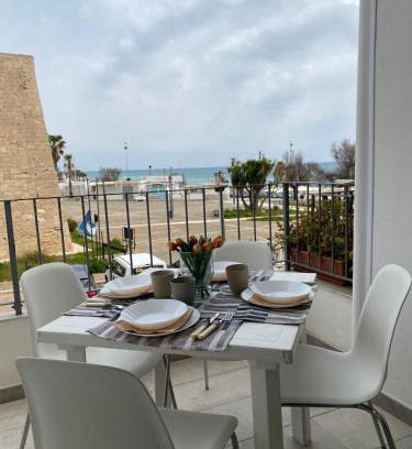 Campomarino di Maruggio Apartment | Beachfront Retreat: 4-Star Hotel Near Torre Saracena