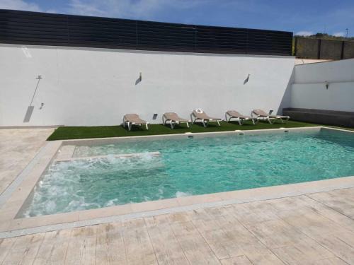 Guevejar House | Relaxing Getaway Near Granada with Pool and Jacuzzi