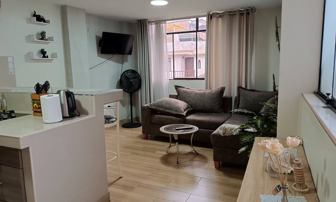 Los Olivos Apartment | Convenient Loft with Kitchen near Airport & Spa Amenities
