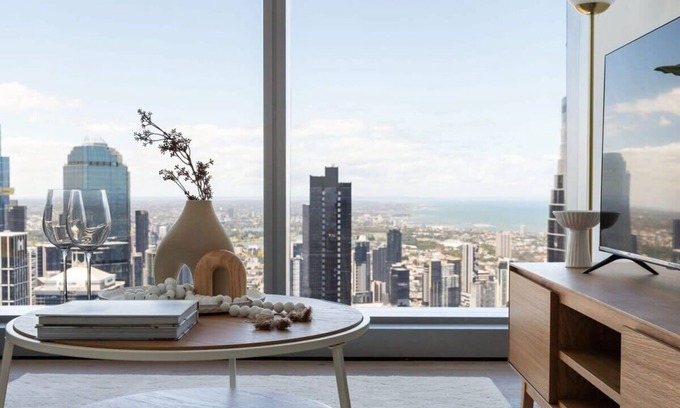 Melbourne Central Business District Apartment | 2BR Apartment with City Views & Free Parking Amenities