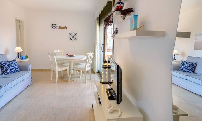 Els Griells Apartment | Family-Friendly Hotel Steps from the Beach and City Center