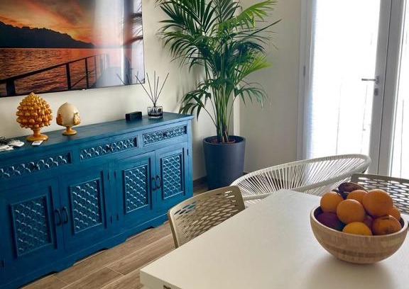 Torre Ovo House | Just 34 Steps from the Sea - Family-Friendly Retreat