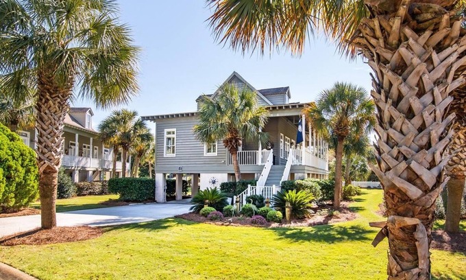 Litchfield by the Sea House | Idyllic 4 Bedroom House with Pool at Litchfield By the Sea