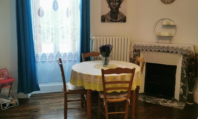 Nevers Apartment | Convenient Apartment Near Nevers Station with Spa & Hot Tub