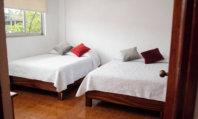 Zihuatanejo Apartment | Steps from the Beach: Perfect Getaway with Spa & Breakfast