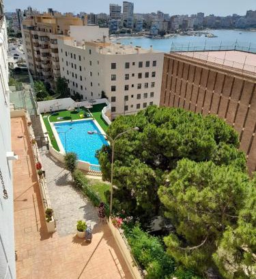 L'Albufereta Apartment | Experience Oceanfront Bliss Just 50 Meters from the Sea