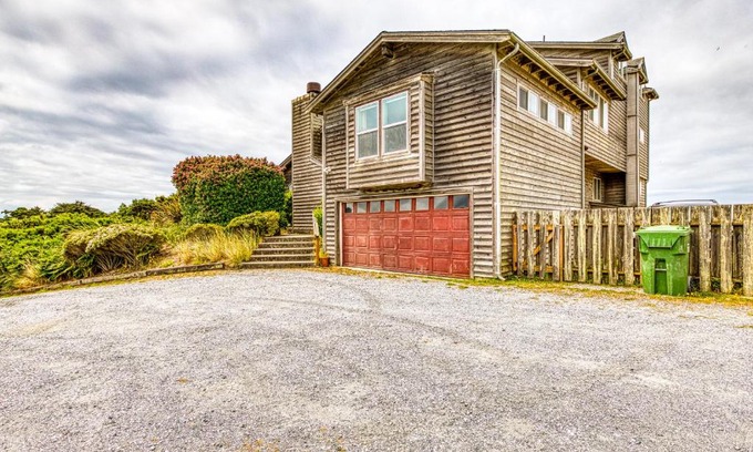 Bandon House | Ideal Family Getaway at A Bandon Retreat - 4 Star Stay