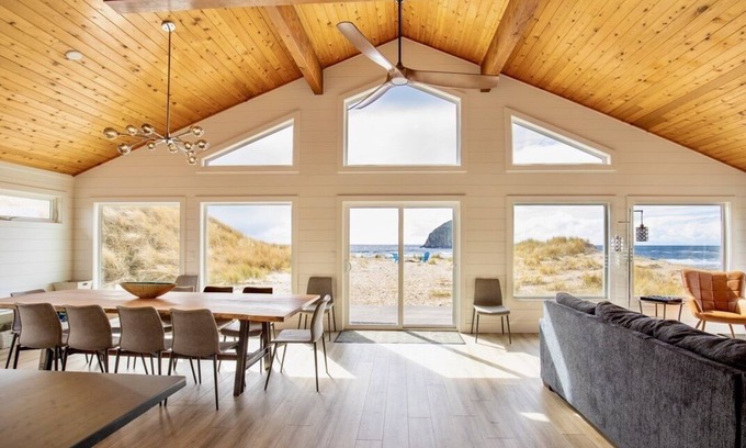 Pacific City House | Experience a Beachfront Oasis in Pacific City, Cape Kiwanda