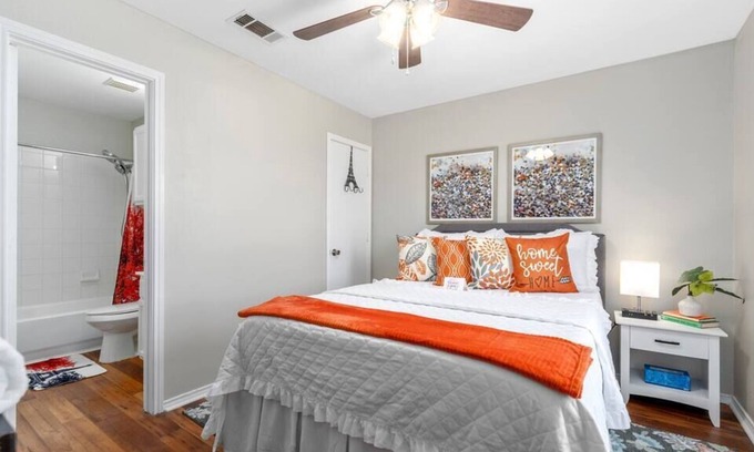 Killeen Apartment | A Beautiful, Comfortable and Serene Escape, Redstone D