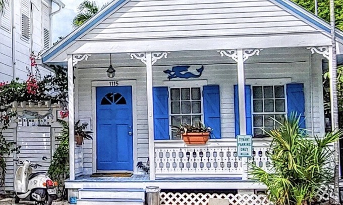 The Meadows Cottage | Idyllic Cottage Retreat in Historic Key West, 10/10 Rating