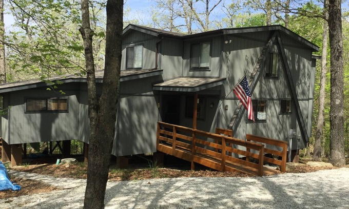 Innsbrook Ski Chalet | Custom Chalet for Large Gatherings with Lake Views & Hot Tub