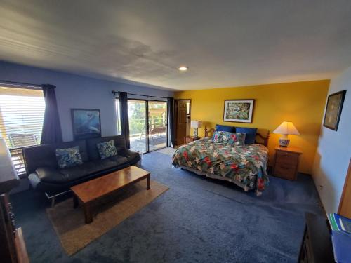 Honaunau-Napoopoo Bed & Breakfast | Unforgettable Oceanfront Stay at Beautiful Edge of the World